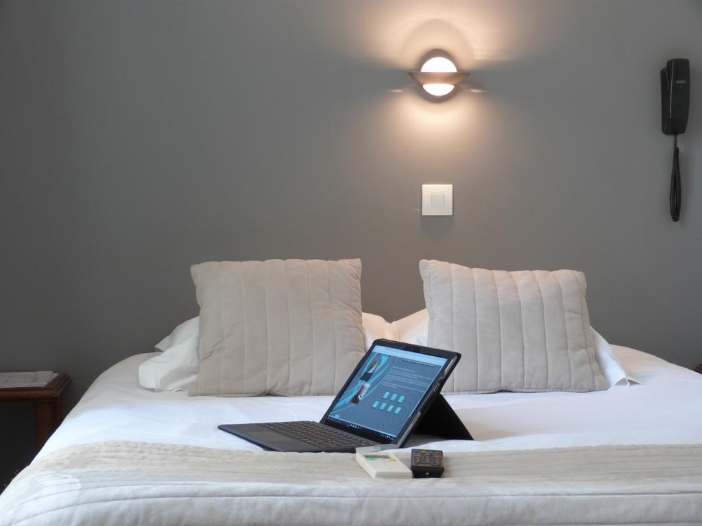 Blue Hotel La Seyne-sur-Mer Quarto foto