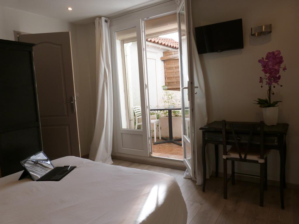 Blue Hotel La Seyne-sur-Mer Quarto foto