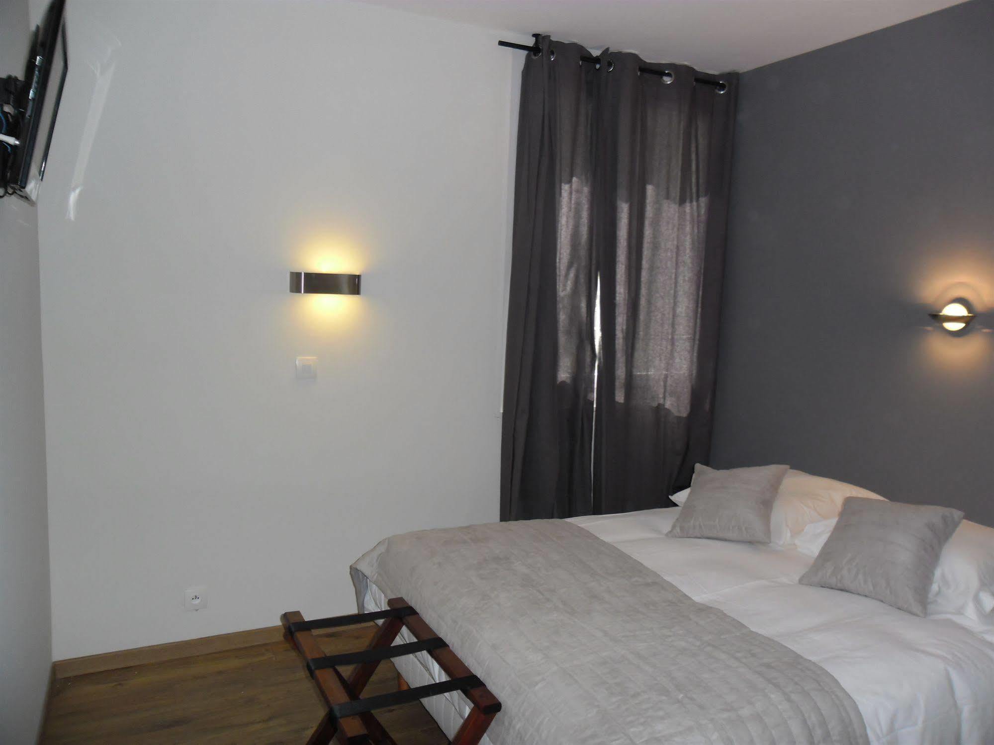 Blue Hotel La Seyne-sur-Mer Exterior foto